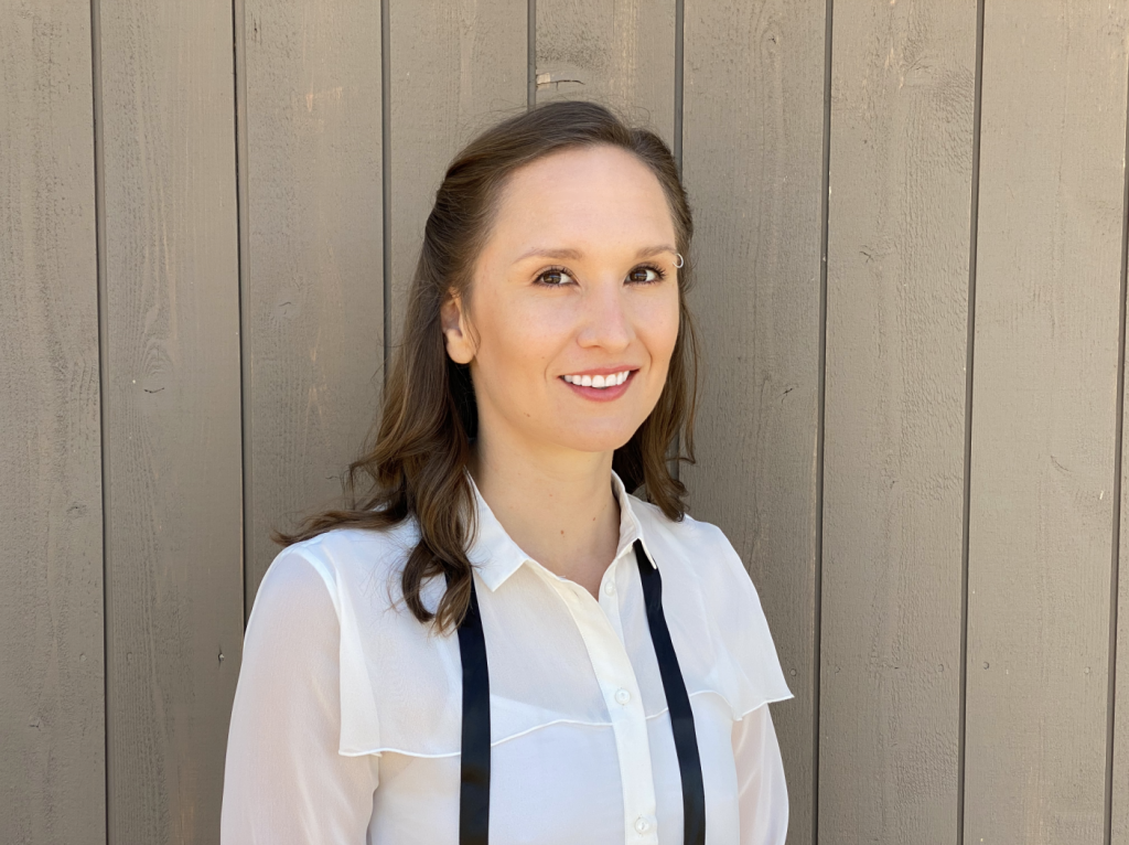 Photo of Hillary Lyons